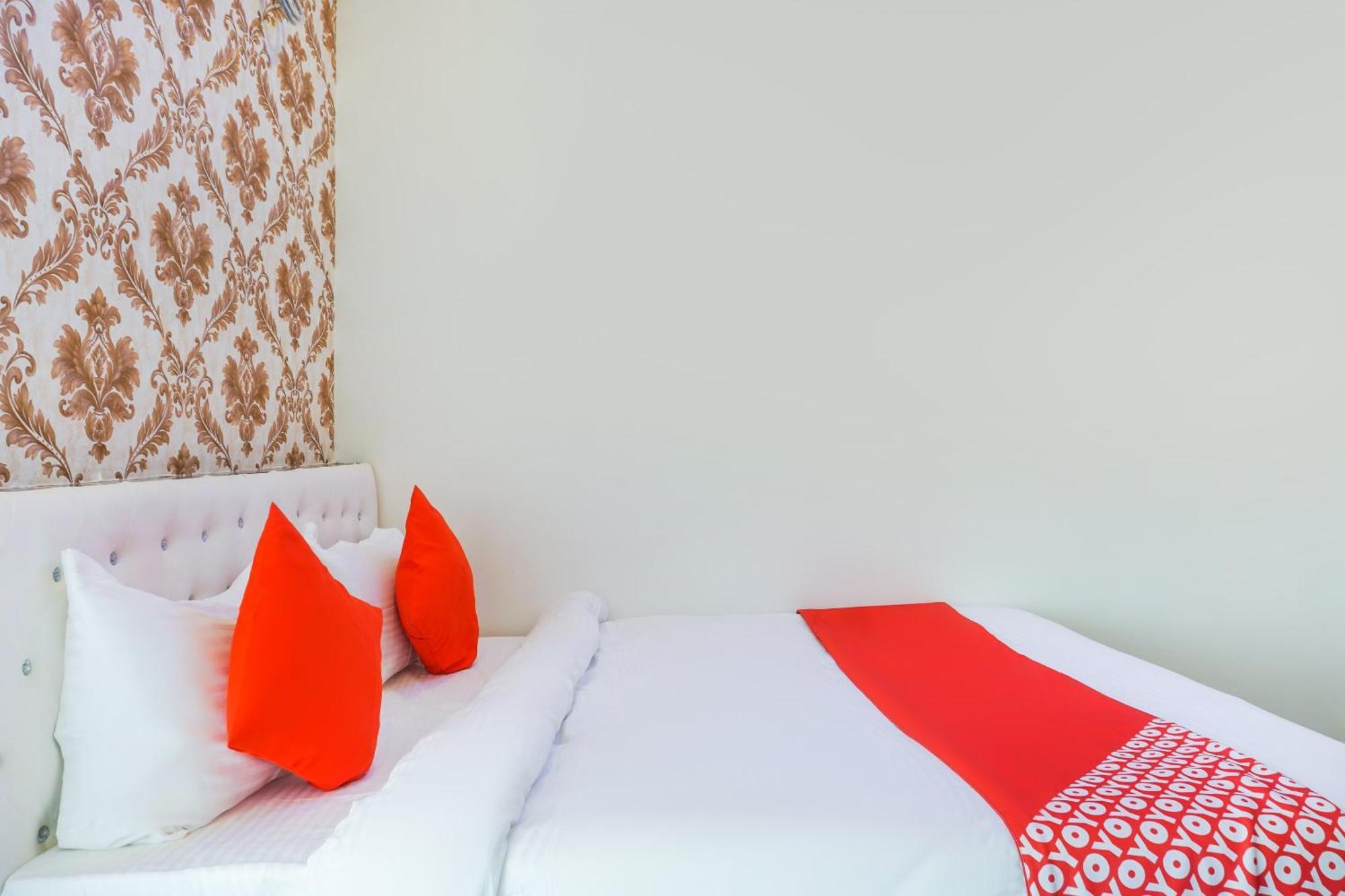 Hotel O Nitya Executive Phursungi Zewnętrze zdjęcie